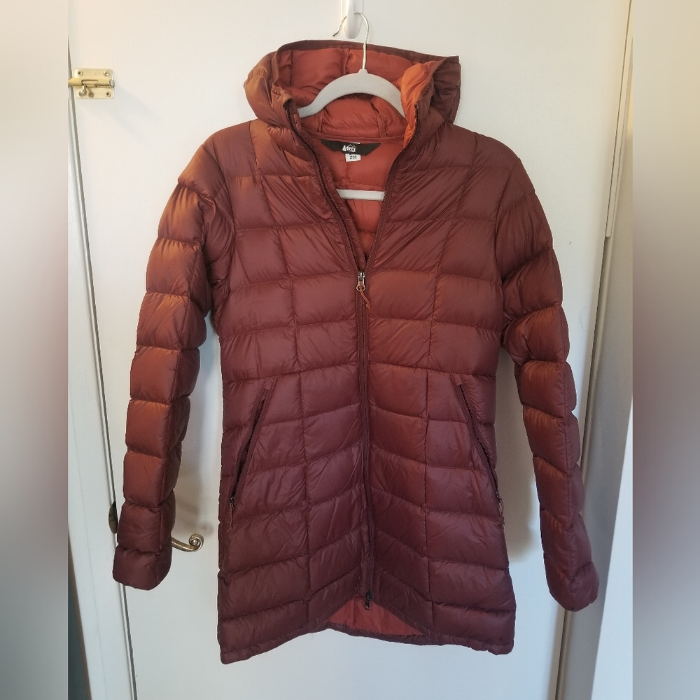 REI lightweight puffer jacket NWOT